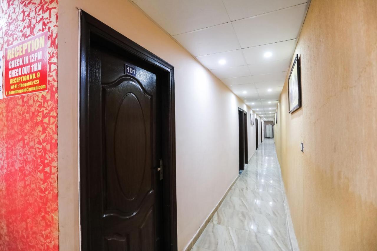 Oyo 72993 Hotel The Gold ファリーダーバード エクステリア 写真
